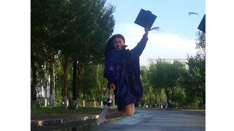 宋玉卓--东北农业大学  硕士
现任：添加剂手艺研发，，，，集团的斗争文化深深的感动鼓舞着我，，，，在轻松愉悦的事情气氛中，，，，我的专业知识储备量增多了，，，，专业手艺也获得了很大的提高。。。